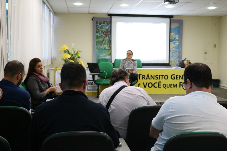 Projeto Vida no Trânsito apresenta plano de ações para 2017 - SMTT Aracaju